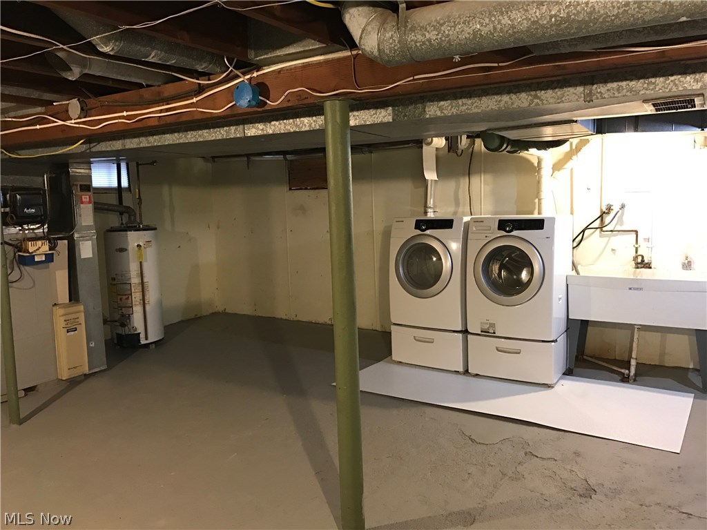 Connecticut Western Reserve - Residential