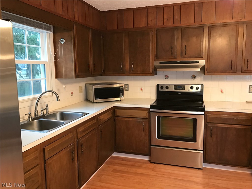 Connecticut Western Reserve - Residential