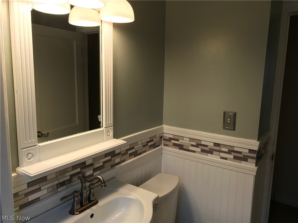 Connecticut Western Reserve - Residential