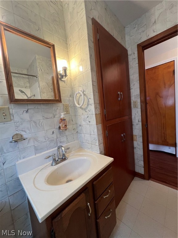 Happy Hollow - Residential