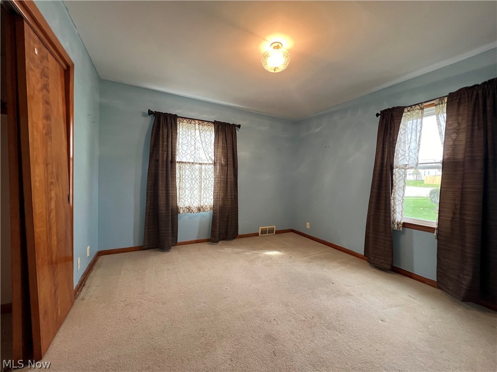 Happy Hollow - Residential