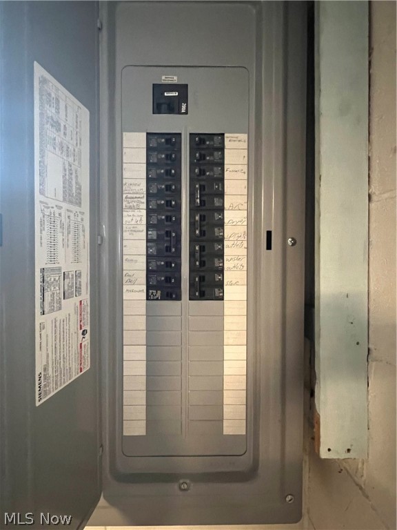 Happy Hollow - Residential