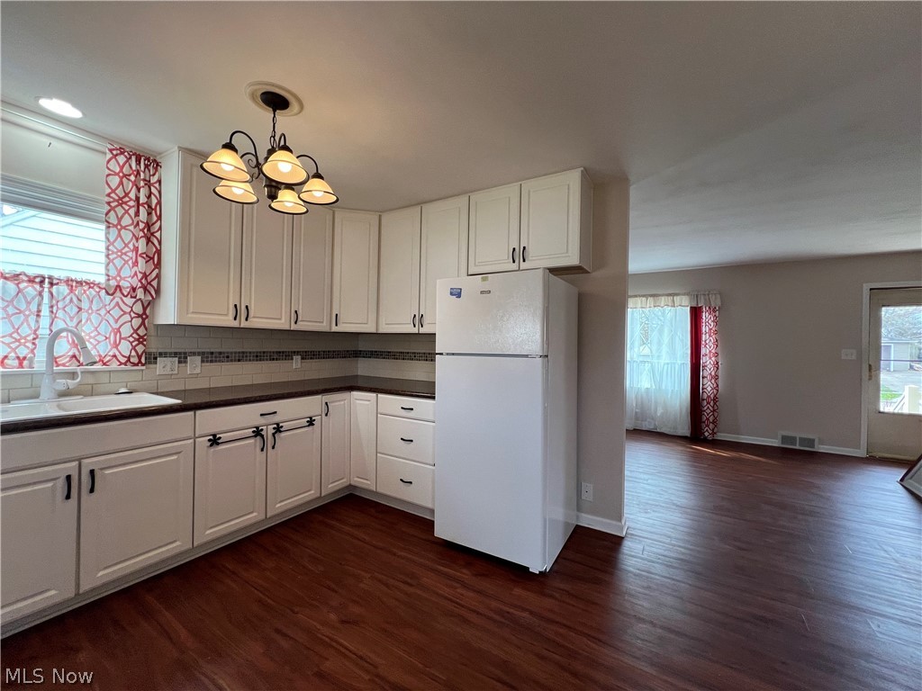 Happy Hollow - Residential