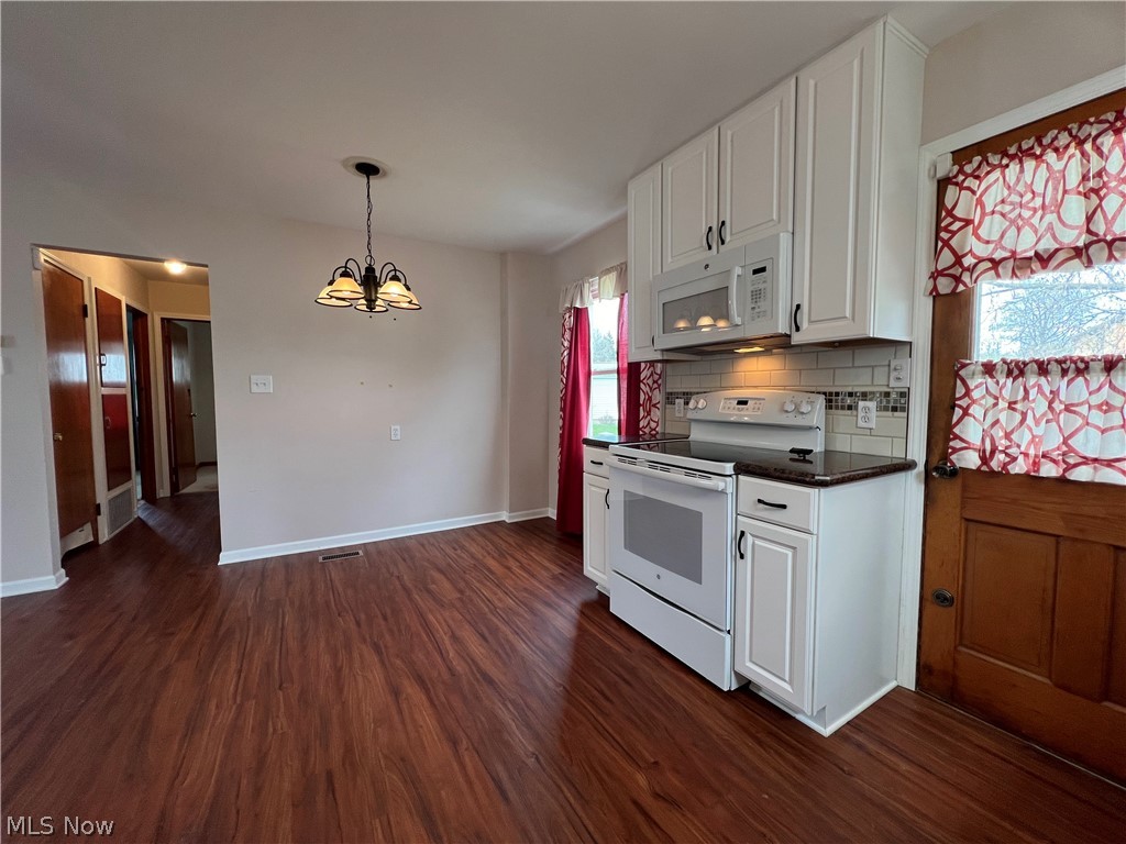 Happy Hollow - Residential