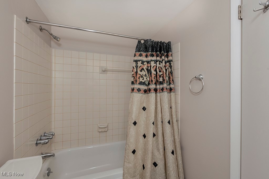 12500 Edgewater Drive #704, Lakewood, Ohio image 22