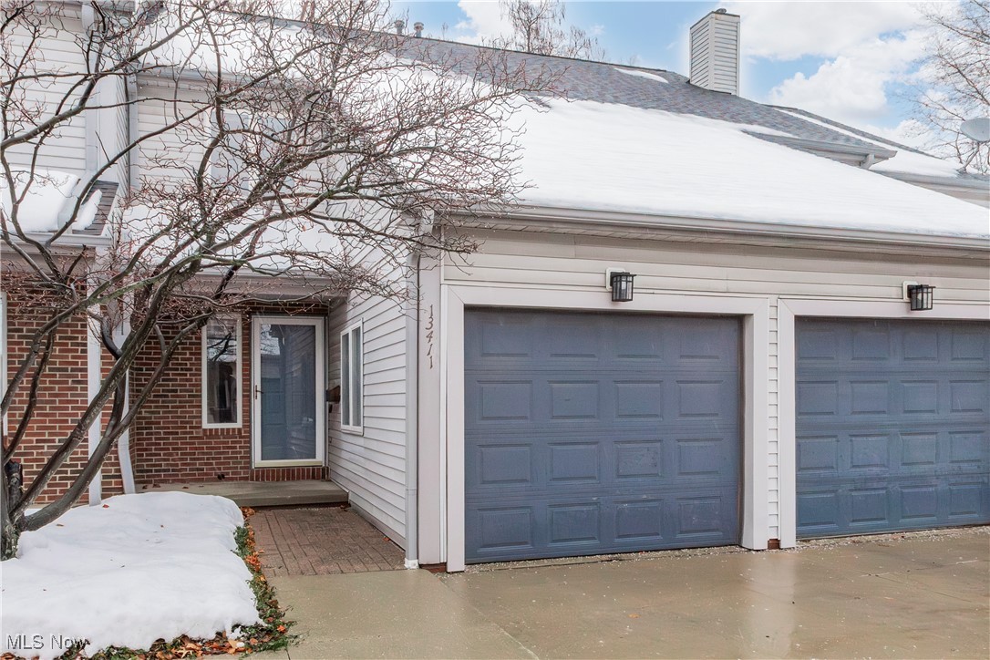 Larchmere Square Condo - Residential