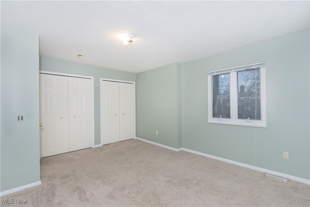 Larchmere Square Condo - Residential