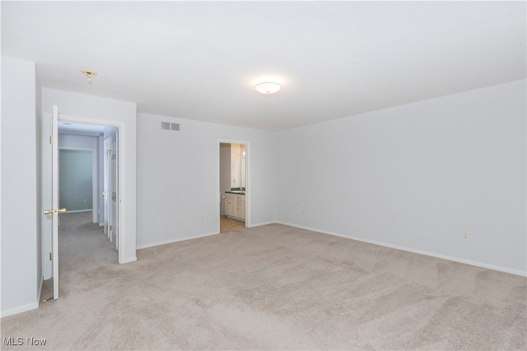 Larchmere Square Condo - Residential