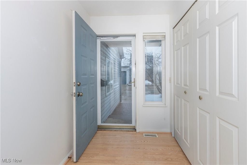 Photo of 13411 Larchmere Boulevard #303, Shaker Heights, OH 44120 (MLS # 5171680)