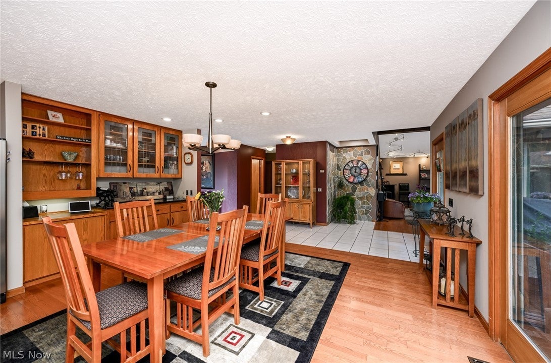 21327 Oak Bark Trail