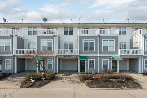 288 E Marina Parkway, Lorain, OH 44052 - MLS#: 5107094