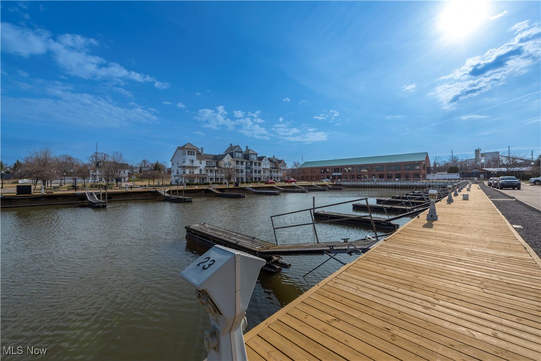 288 E Marina Parkway, Lorain, Ohio image 41