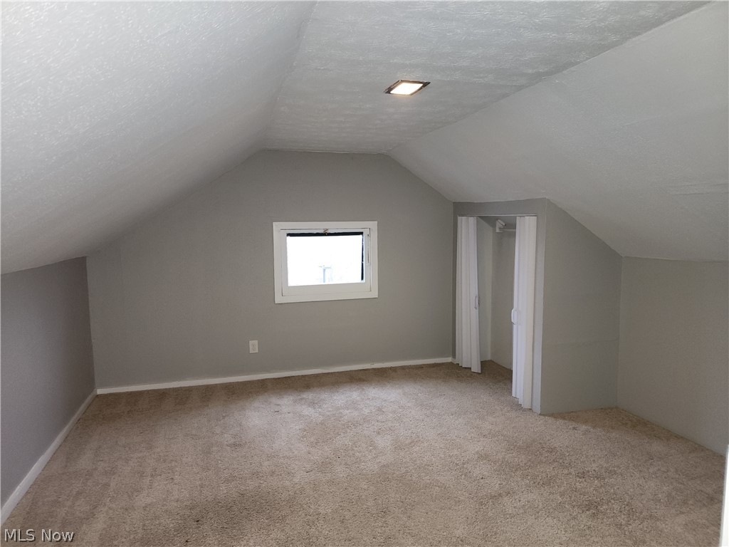 Lakewood Realty Companys - Residential