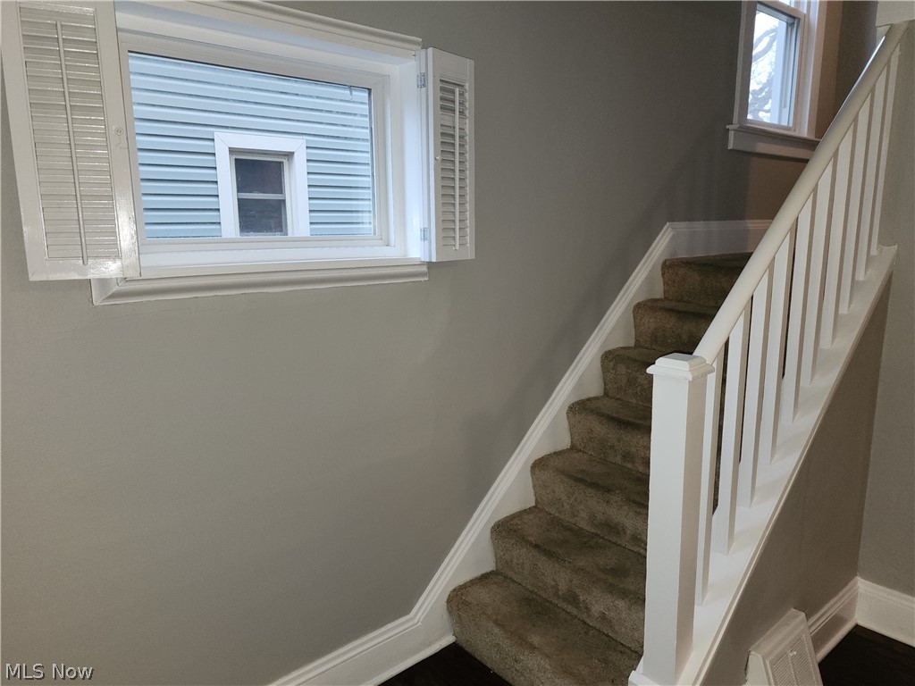 Lakewood Realty Companys - Residential