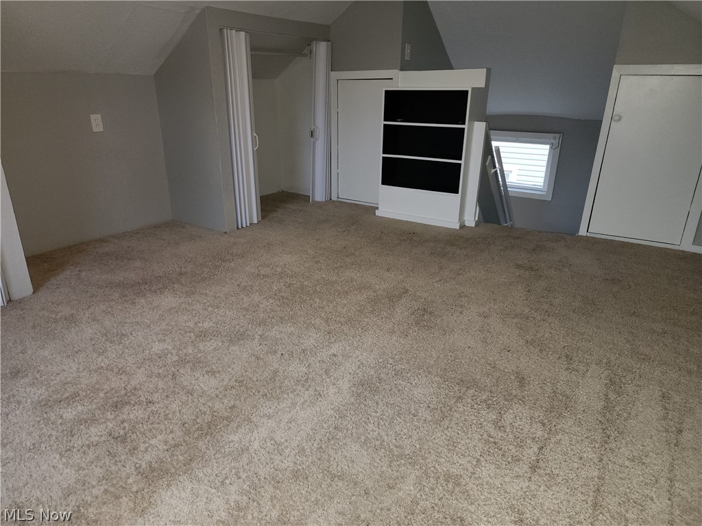 Lakewood Realty Companys - Residential