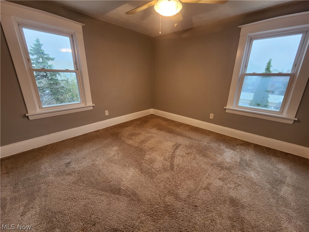 Lakewood Realty Companys - Residential