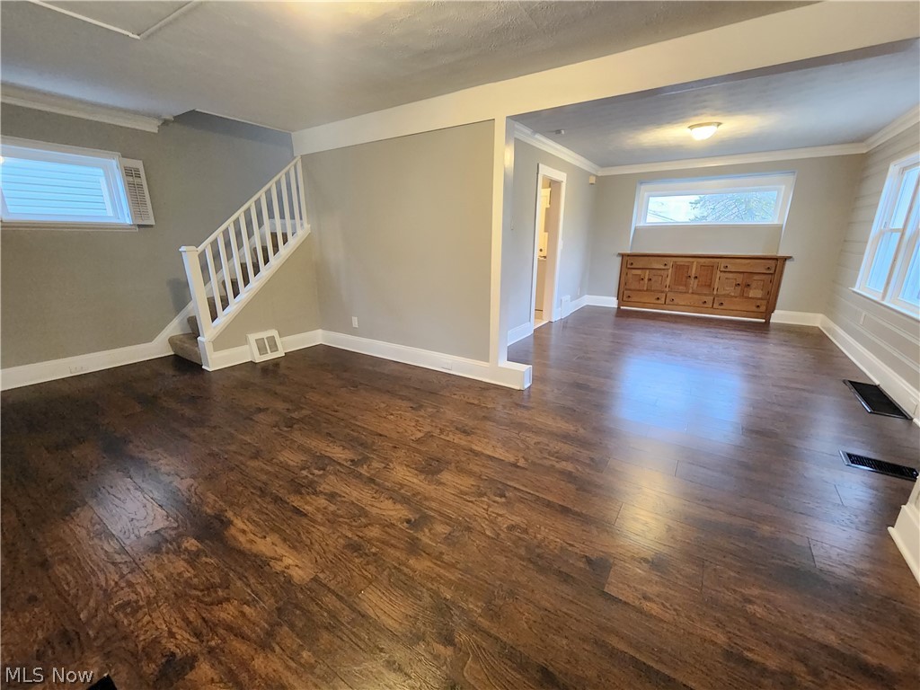 Lakewood Realty Companys - Residential