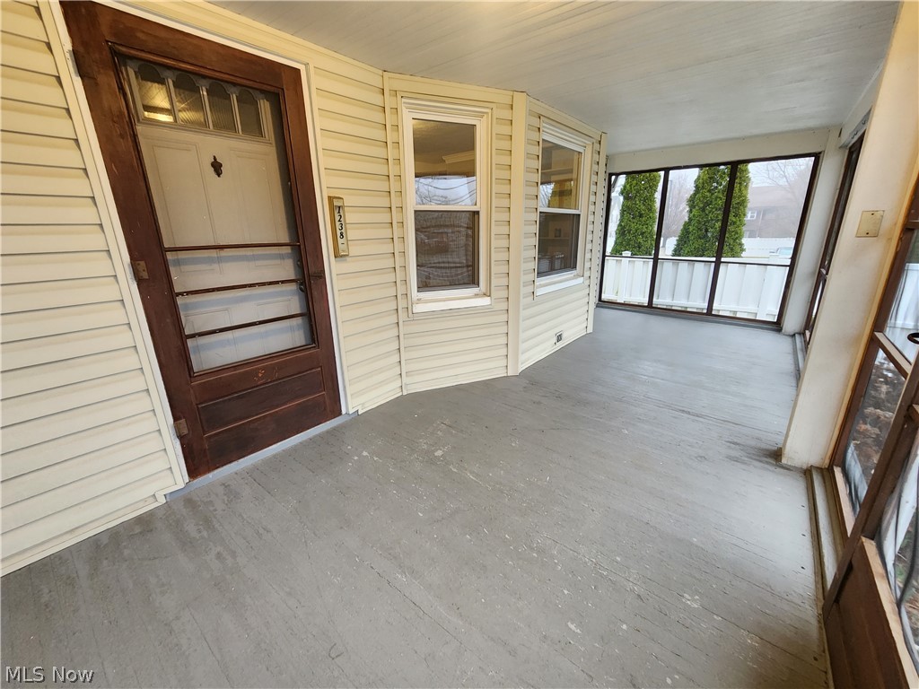 Lakewood Realty Companys - Residential