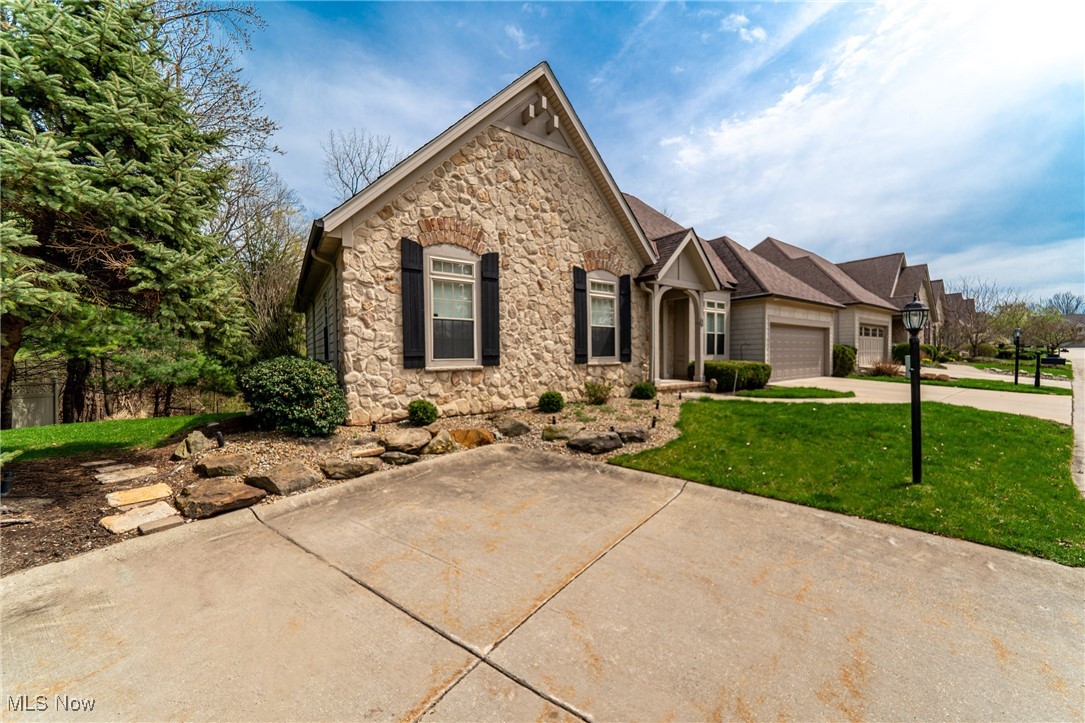 1 Riverside Drive, Rocky River, Ohio image 3