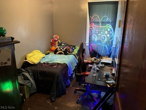 Tiny photo for 29 SECOND Street, Beech Bottom, WV 26030 (MLS # 5210144)