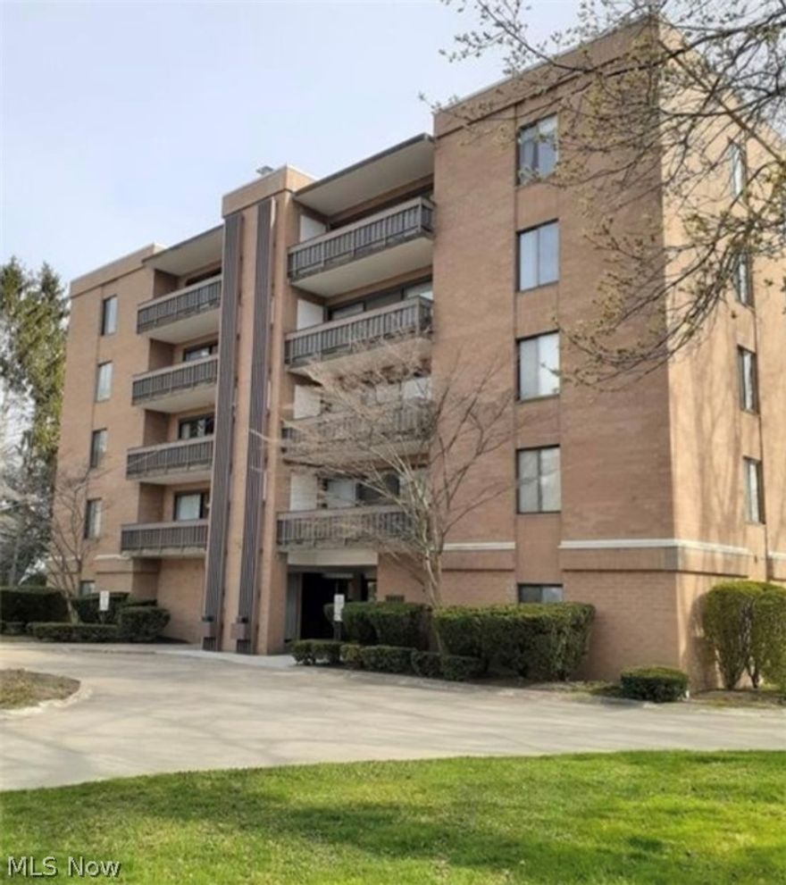 Come see this spacious three-bedroom, two-full bath condominium located in desirable Rocky River! Beautiful hardwood flooring runs down the entry hall and throughout the kitchen. The 24 x 21 living area has a walk-out balcony with treed views. The master bedroom has its own full bath, and the second full bath is convenient to the other two bedrooms with abundant closet space. One indoor garage parking space is included in the heated garage beneath the building. A party room is available on the main level! Come see all that The Carrollton has to offer!