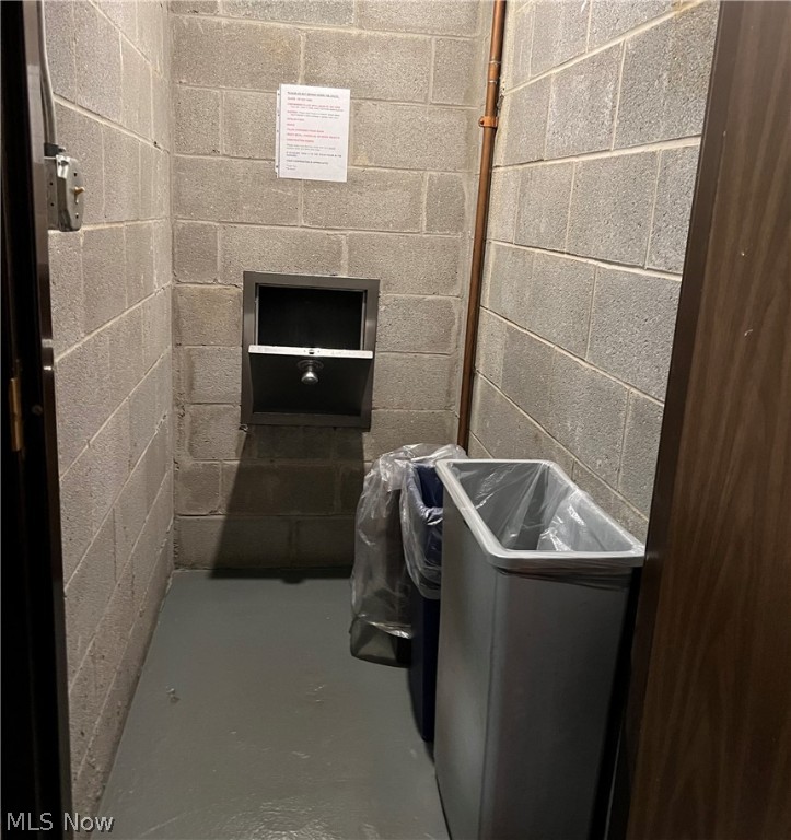 Carrollton Condo - Residential