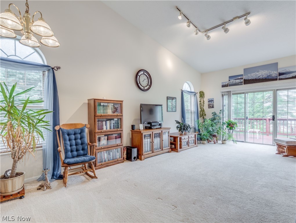 Edgebrook - Residential