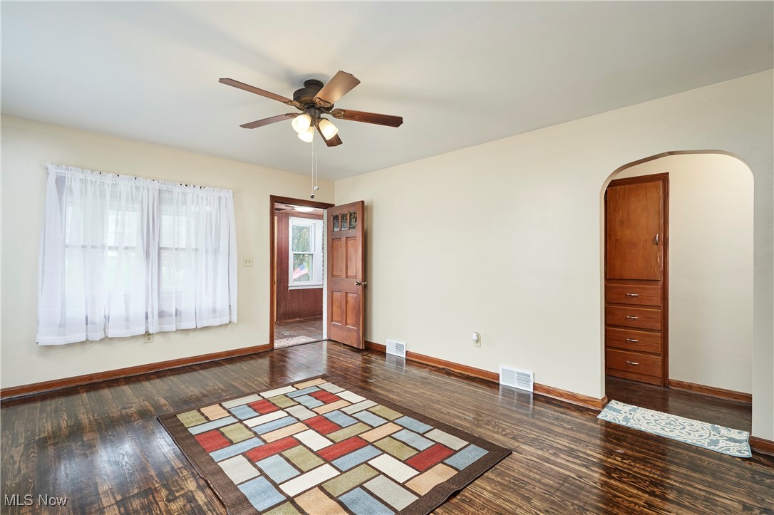 Mong Evans Andre - Residential