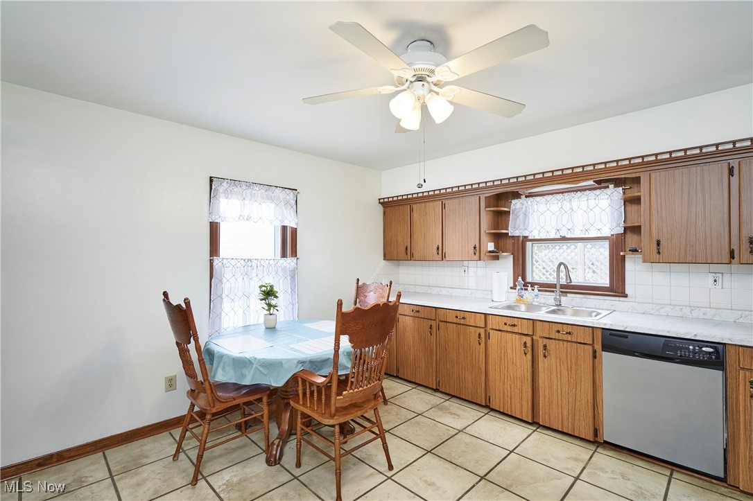 Mong Evans Andre - Residential