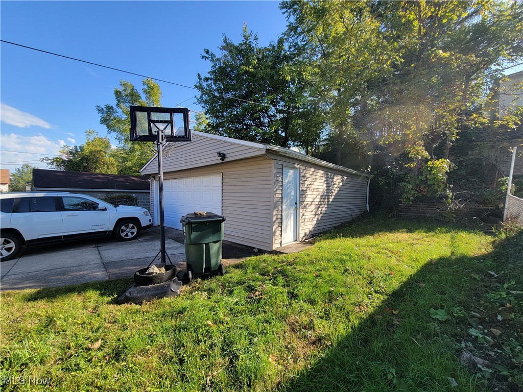 Garfield Pkwy - Residential