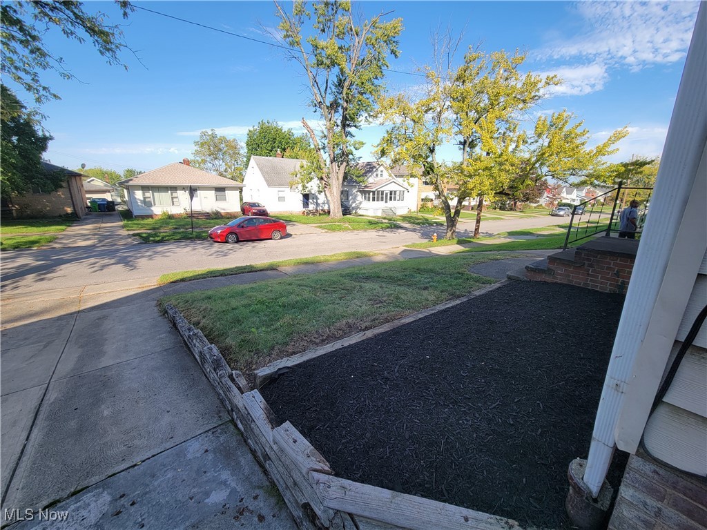 Garfield Pkwy - Residential