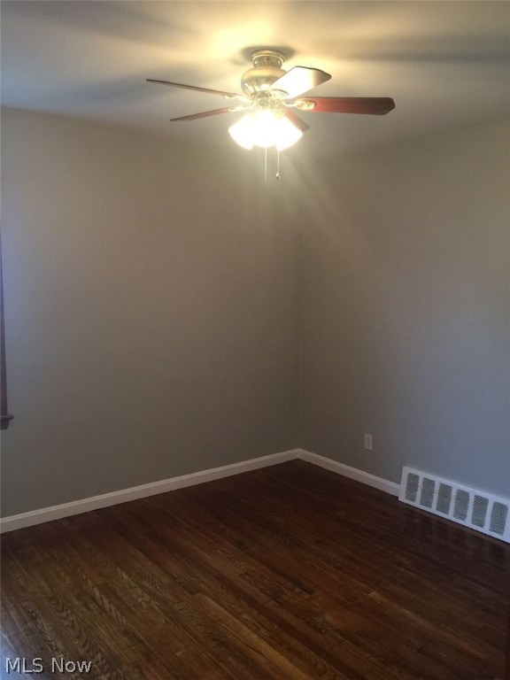 M J Mixs - Residential Lease