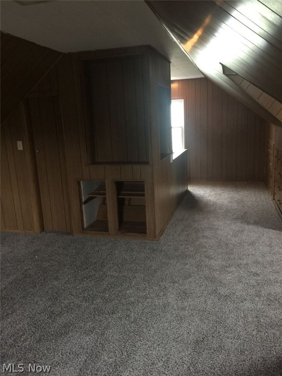 M J Mixs - Residential Lease