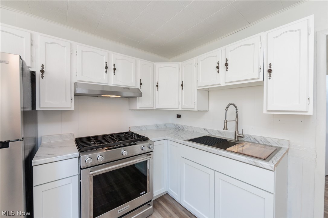 Wm J Whites - Residential