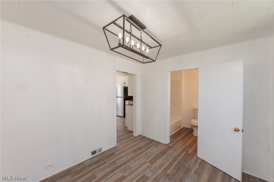 Wm J Whites - Residential