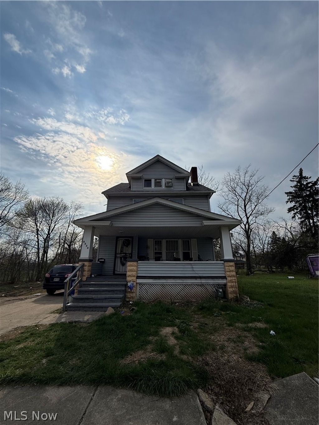 Photo of 4234 E 111th Street, Cleveland, OH 44105 (MLS # 5200289)