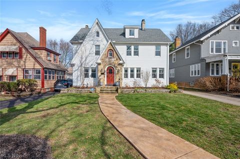 Homes For Sale - 3141 Washington Boulevard<br/> Cleveland Heights, OH 44118