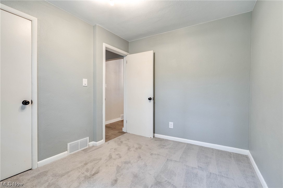 Village/Mapleton - Residential