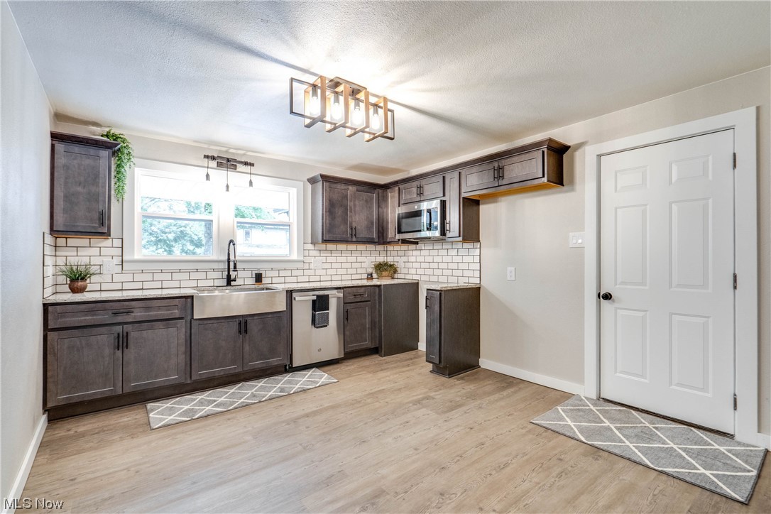 Village/Mapleton - Residential