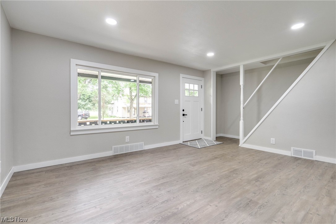 Village/Mapleton - Residential