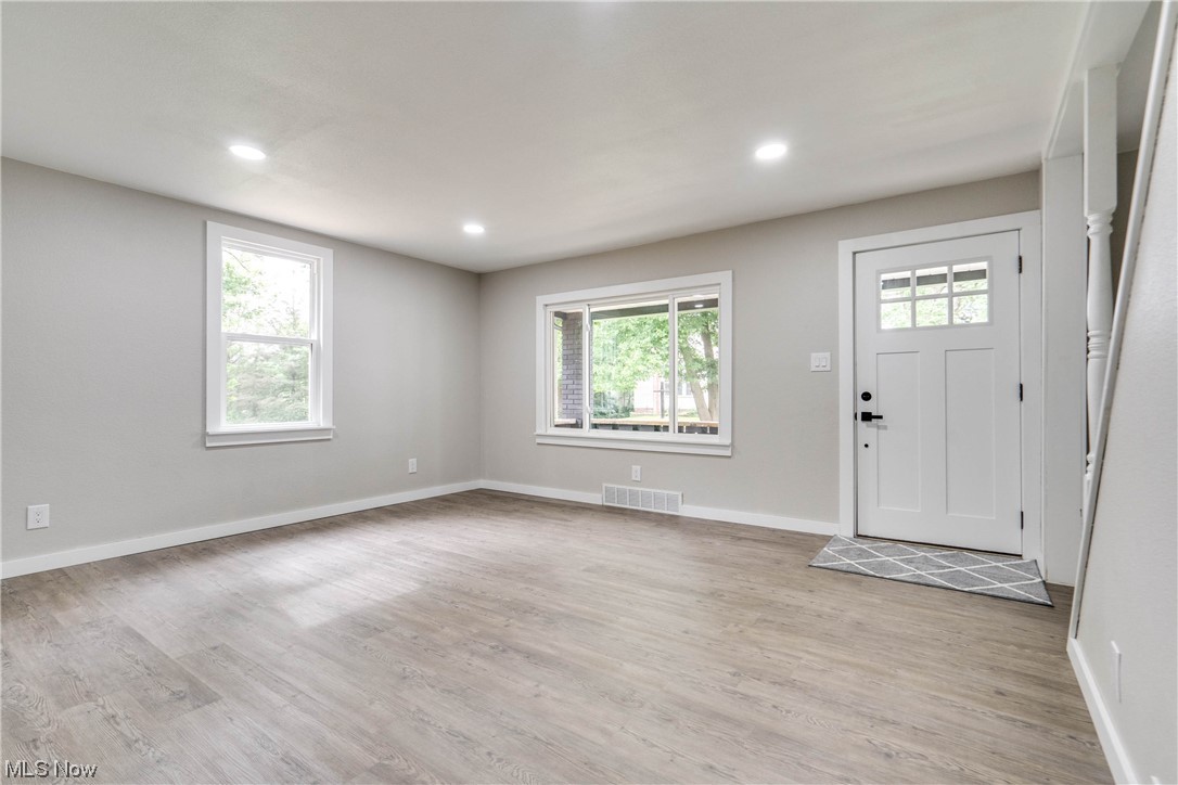 Village/Mapleton - Residential