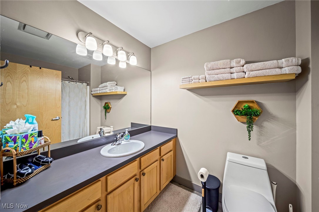 Carroll Ave Condo - Residential