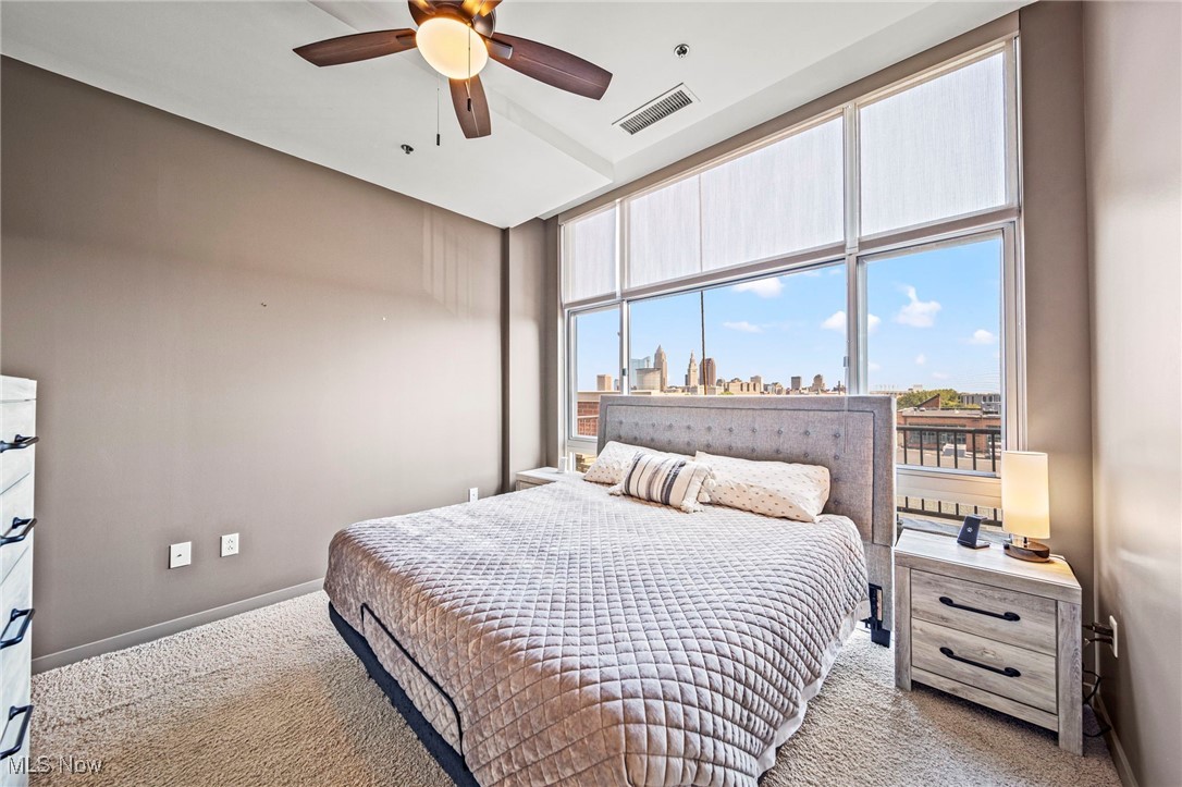 Carroll Ave Condo - Residential