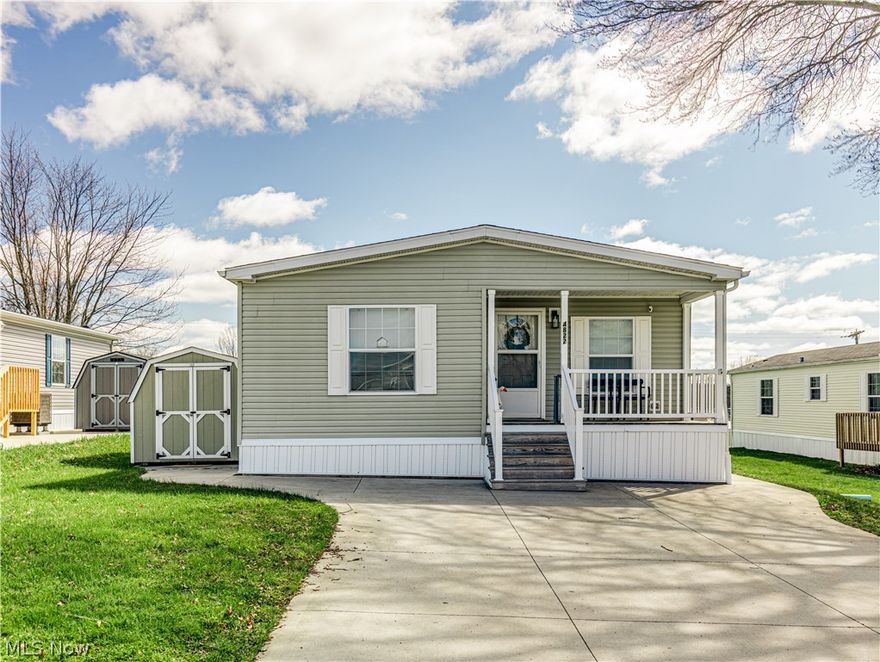 Welcome to this charming 3-bedroom, 2-bath home built in 2021. This modern residence offers a comfortable and stylish living space for you and your loved ones. Step inside and be greeted by an open-concept floor plan, perfect for both daily living and entertaining. The spacious living room is filled with natural light, creating a warm and inviting atmosphere. Adjacent to the living area, you'll find a well-appointed kitchen featuring contemporary appliances, ample counter space, and plenty of storage for all your culinary needs. The master bedroom is a tranquil retreat, complete with an ensuite bathroom, providing a private oasis for relaxation. The two additional bedrooms are generously sized and can be utilized as guest rooms, a home office, or a hobby space to suit your individual needs. Call to schedule your private showing today!