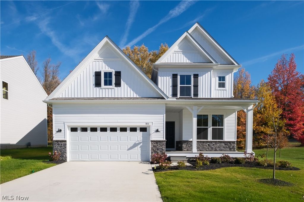 Photo of 3831 Golden Wood Way, Green, OH 44685 (MLS # 5201252)