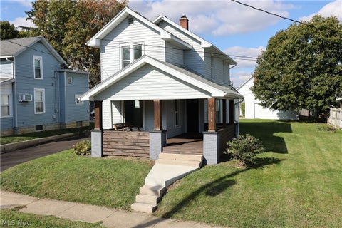 Photo of 316 Vine Street, Ashland, OH 44805 (MLS # 5255532)
