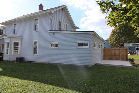 Tiny photo for 316 Vine Street, Ashland, OH 44805 (MLS # 5255532)