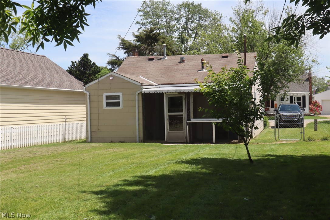 Elberta Beach - Residential