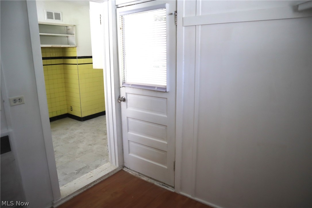 Elberta Beach - Residential