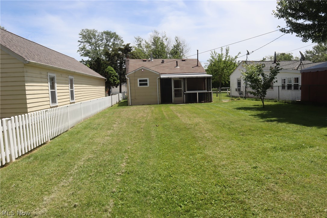 Elberta Beach - Residential